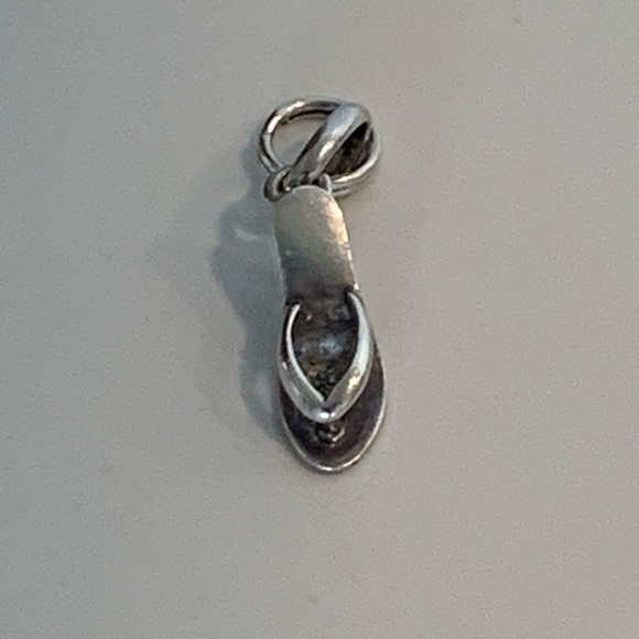 Links of London shoe charm - Picture 3 of 5